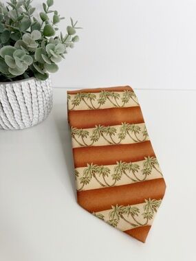 Tommy Bahama Palm Tree Stripe Silk Tie Orange Cream 4 1/8” x 58” Tropical Retro